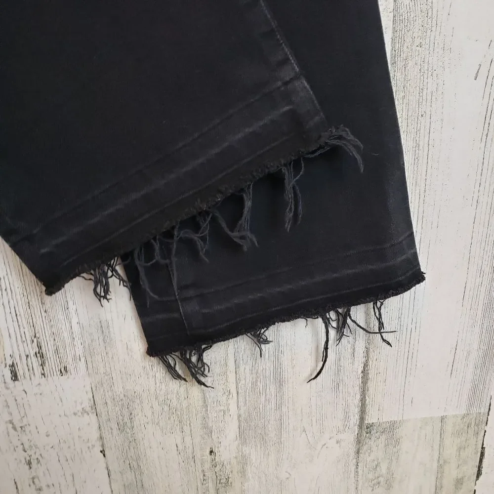 We the Free Frayed Hem Jeans Sz 25